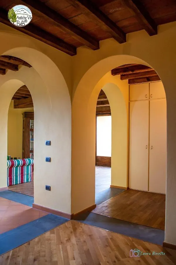 Antiche Vie B&B Serramazzoni Bed & Breakfast